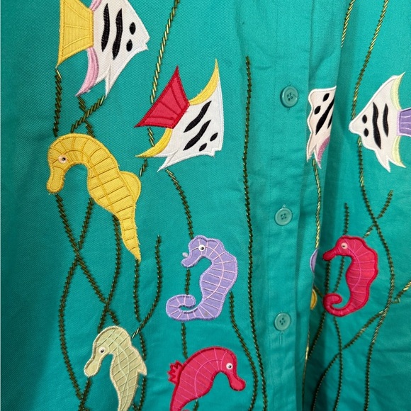 90s Vintage Teal Fish & Seahorse Shirt | Beaded Seaweed | Ashlyn Kate XL - Picture 2 of 5